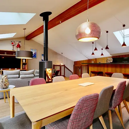 Holiday home Maison De Village Au Coeur Du Praz Avec Sauna Et Garage - Fr-1-772-4 *